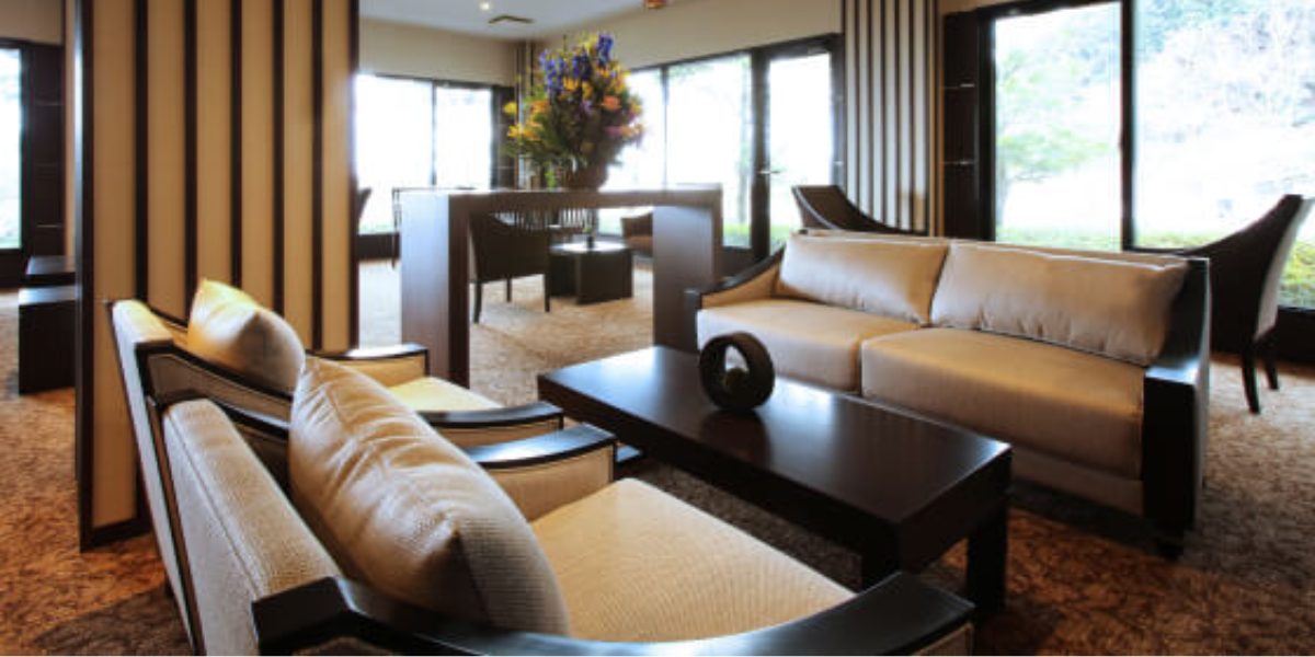 霊園としての品格に、明るく清潔な「心の公園」としての魅力を