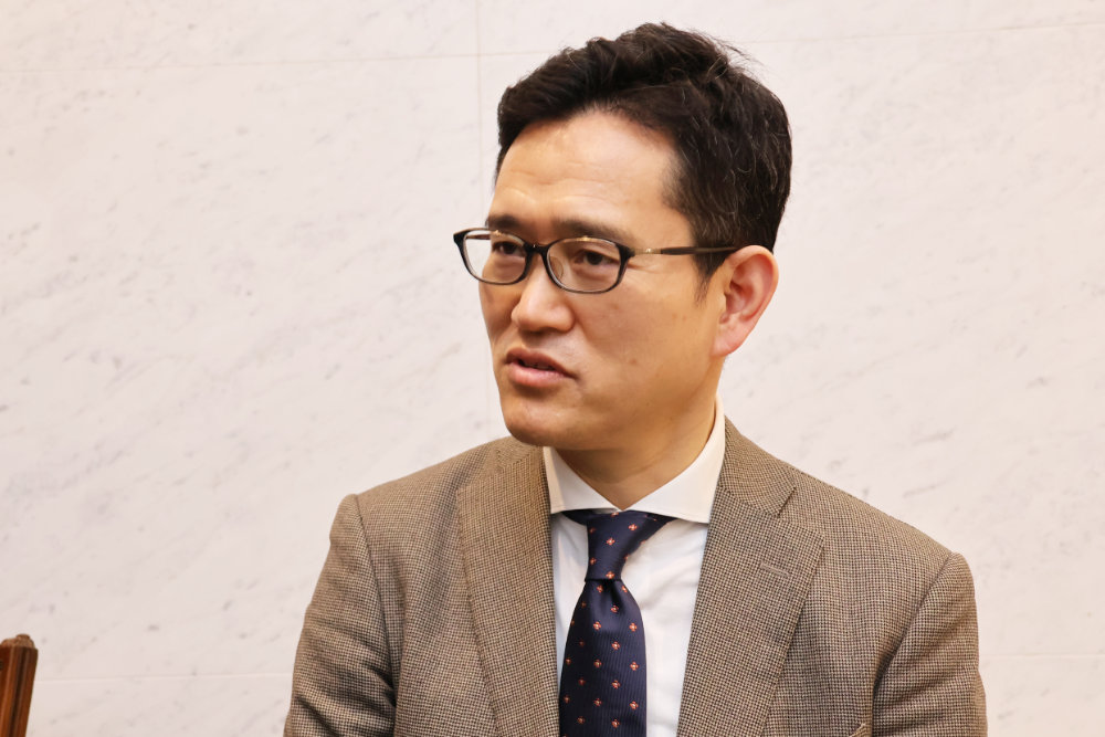 総務課　マネージャー　中尾勝利様